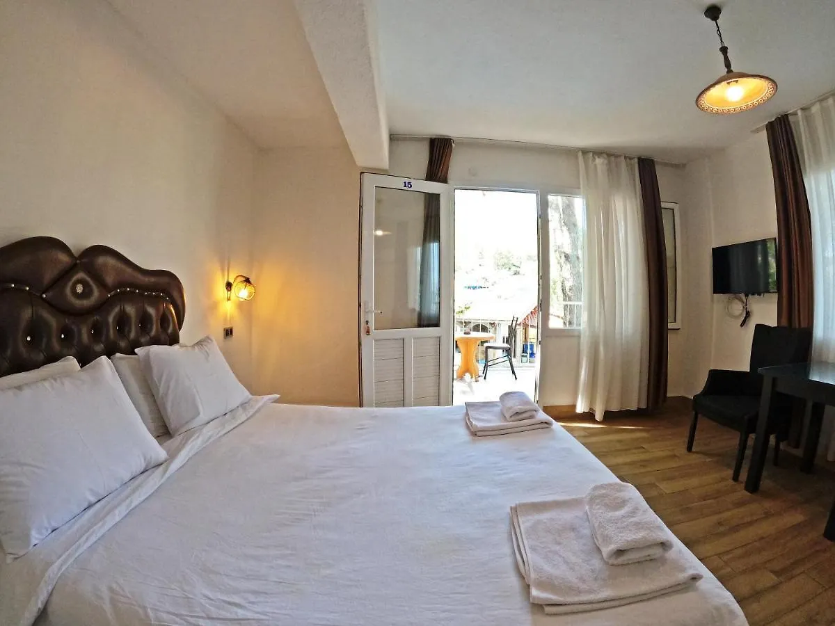 Atillas Getaway Selcuk 3*,