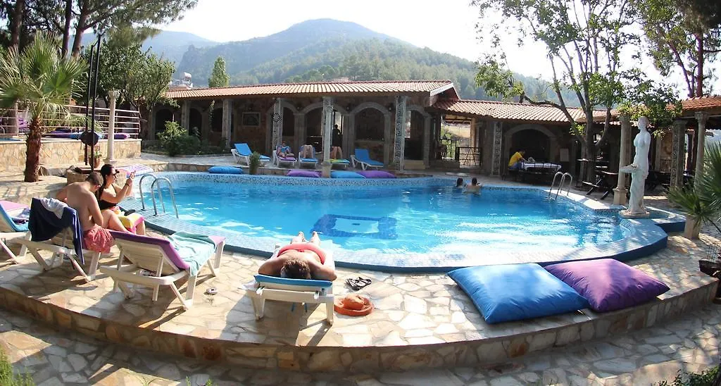 Atillas Getaway Selçuk Otel